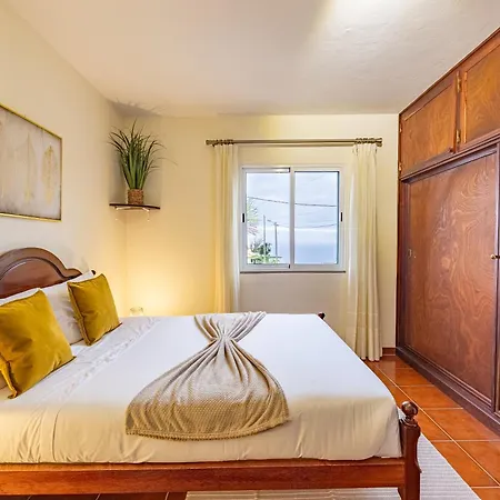 Ceu E Mar * Santana (Madeira)